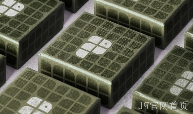 低保和的色调